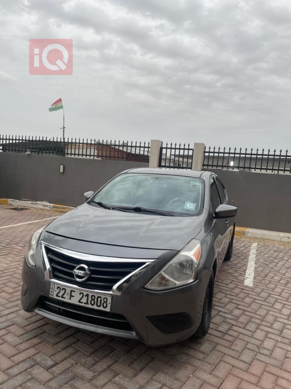 نيسان فيرسا